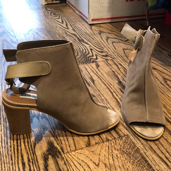 Steve Madden Shoes - Steve Madden Catlyna booties